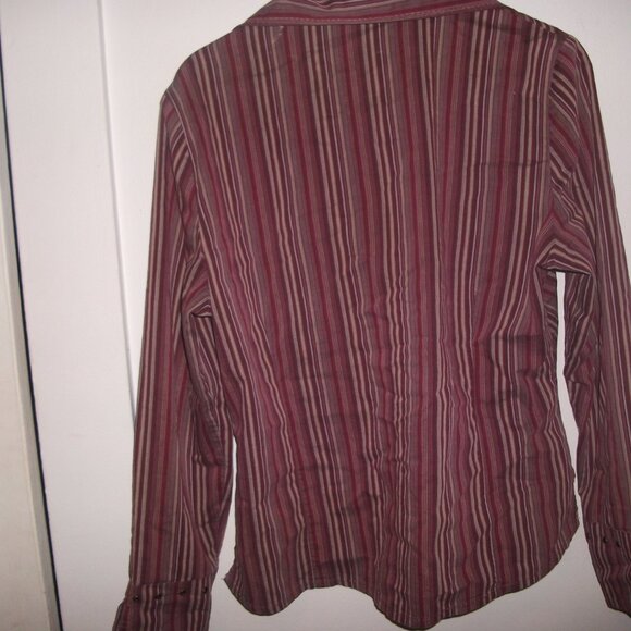 Classy French Double-Zipper Chemise - Picture 7 of 11